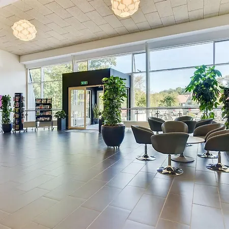 Hardine - 100m To The Fjord By Interhome *